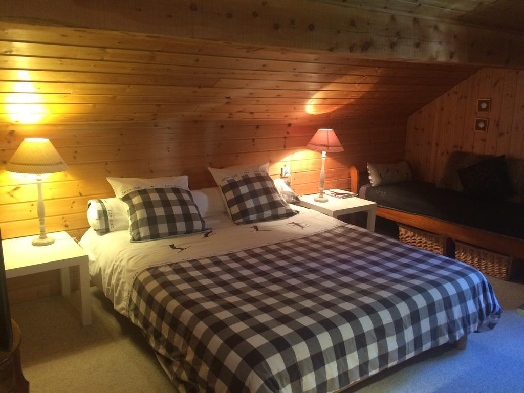 Chalet Pomme De Pin 5 Chambres 12 A 14 Personnes Formiguères Buitenkant foto